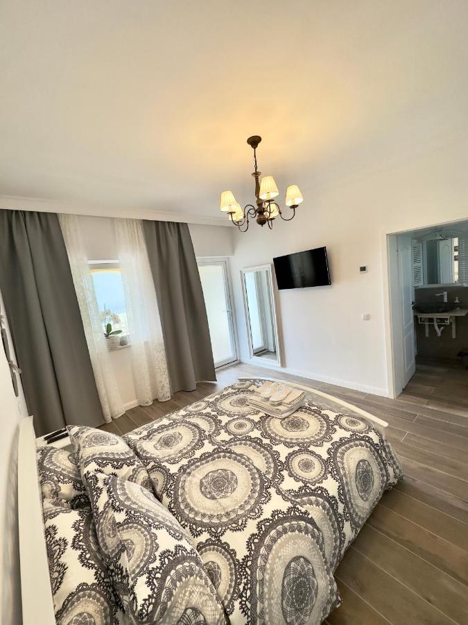 투르다 Alma Rezidence B&B 외부 사진