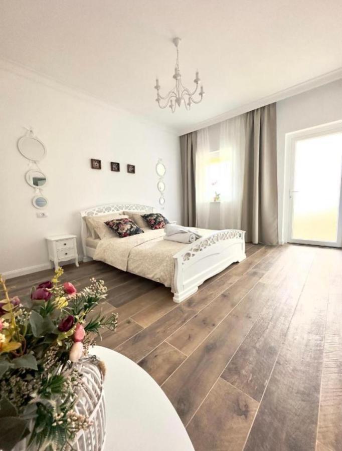 투르다 Alma Rezidence B&B 외부 사진